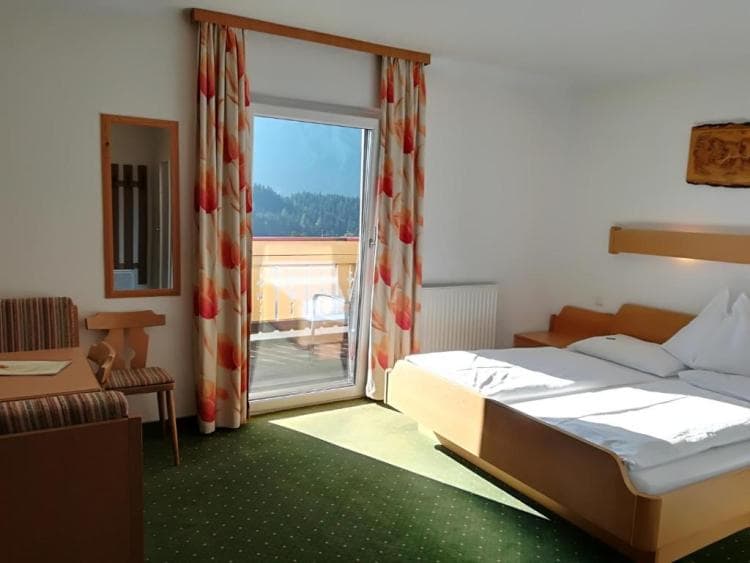 Hotel Sonnenuhr (Zomer) foto 5